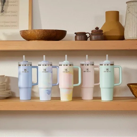 🎉LAST CHANCE🎉Stanley 40 oz. Quencher H2.0 FlowState Tumbler Warm Serene - Picture 11 of 12